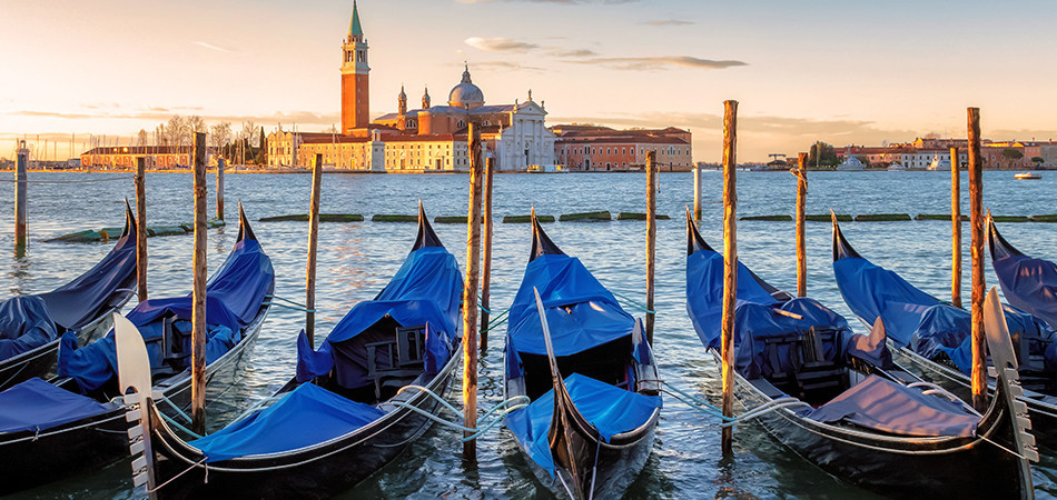 Group Tour Group Tour